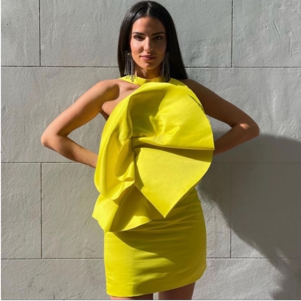 ZARA Lemon Yellow Limited Edition Ruffle Voluminous Mini Dress - Picture 5 of 17